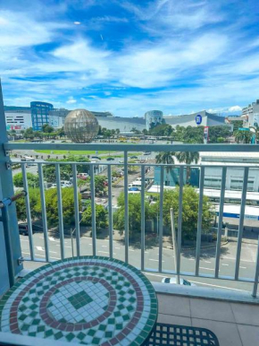 Fireworks View 1BR 38sqm Fully Furnished Condo - Sleeps 4